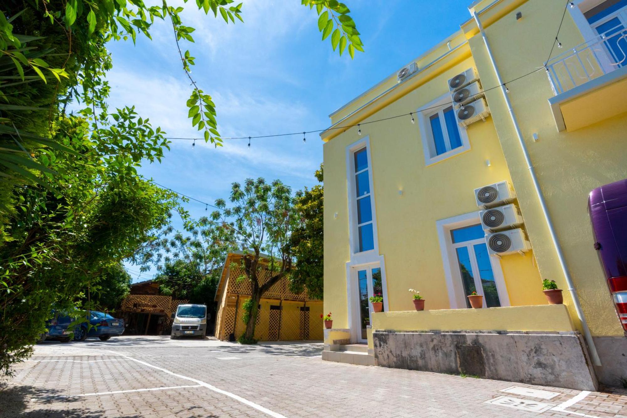 Gjuhadoli Hotel Restaurant Σκόδρα Εξωτερικό φωτογραφία