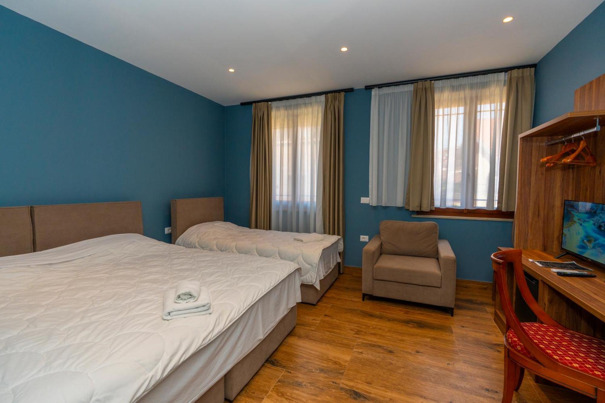 Gjuhadoli Hotel Restaurant Σκόδρα Εξωτερικό φωτογραφία